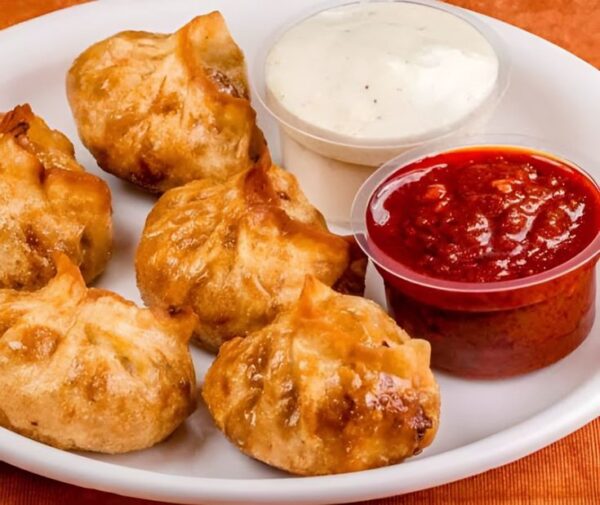 Fried Momos with a Spicy Tomato Chutney, 8 momos