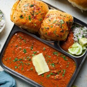 Pav bhaji Street food + Extra Pav 20rs